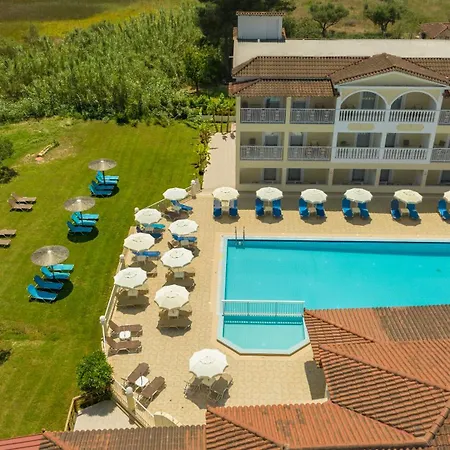Manousis Apart-hotel
